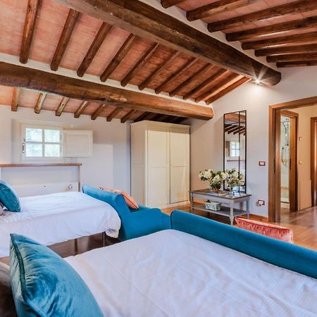 Cicale 3 Bedrooms Farmhouse With Shared Pool 루카 외부 사진