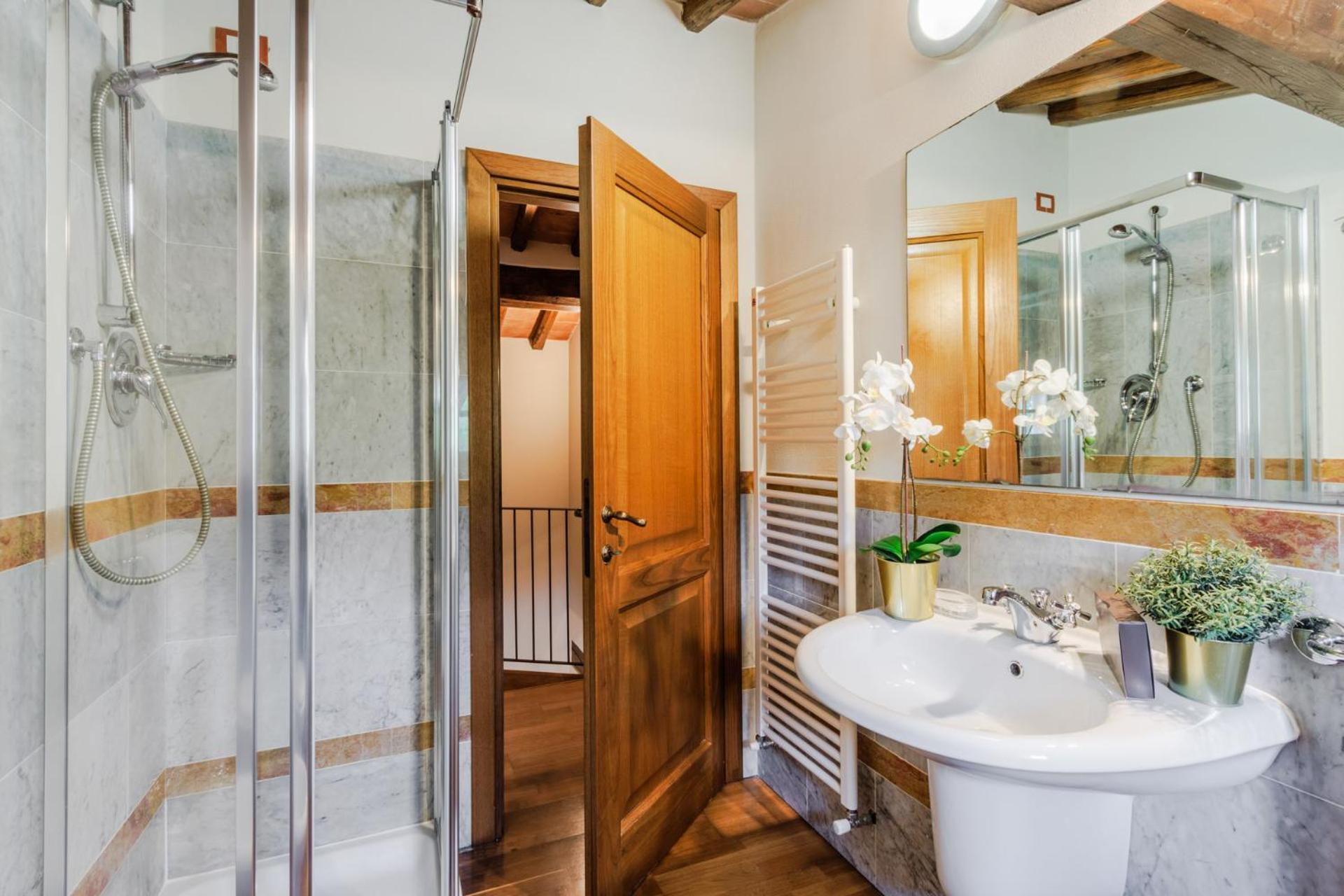 Cicale 3 Bedrooms Farmhouse With Shared Pool 루카 외부 사진
