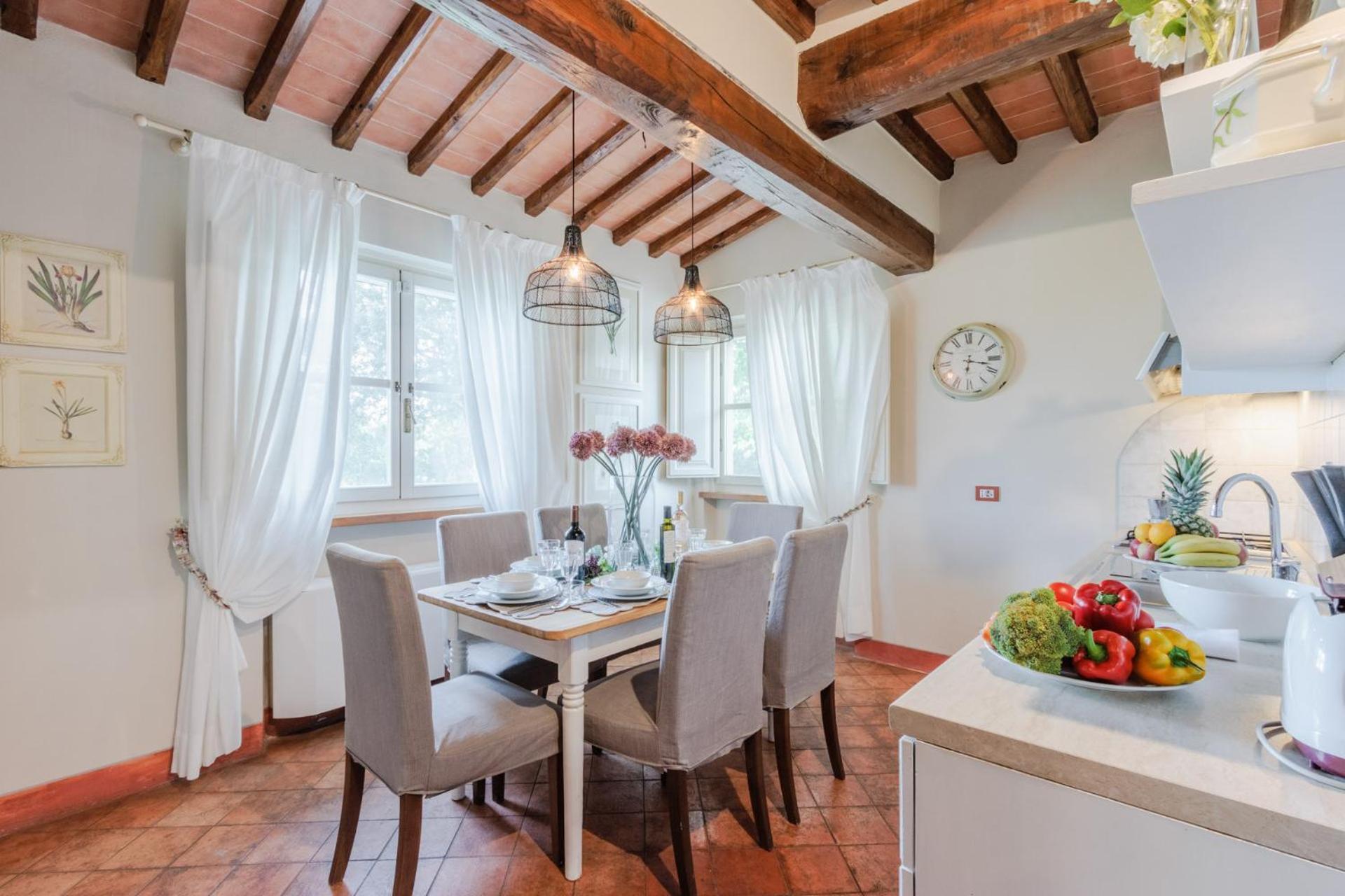 Cicale 3 Bedrooms Farmhouse With Shared Pool 루카 외부 사진