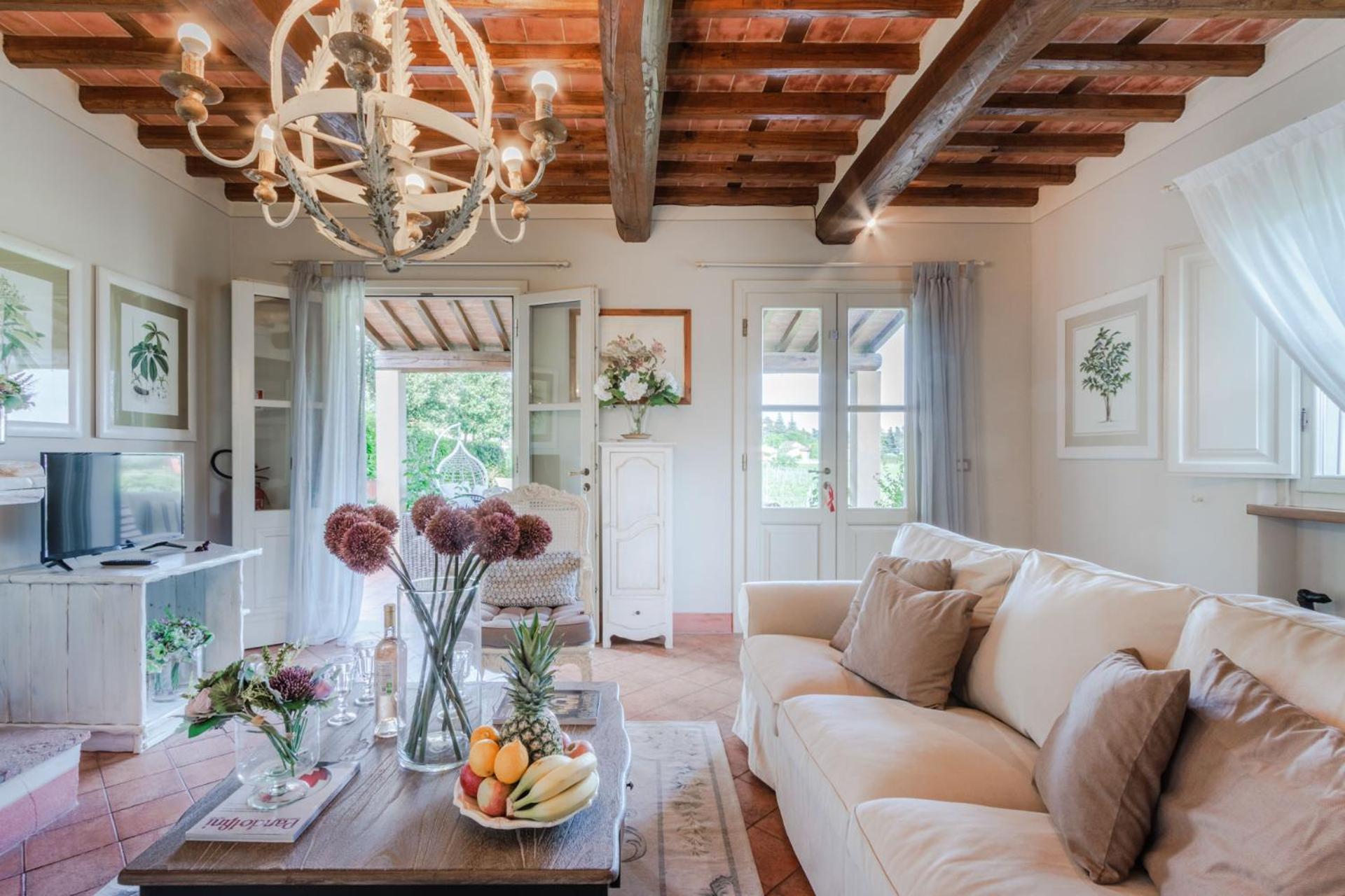 Cicale 3 Bedrooms Farmhouse With Shared Pool 루카 외부 사진