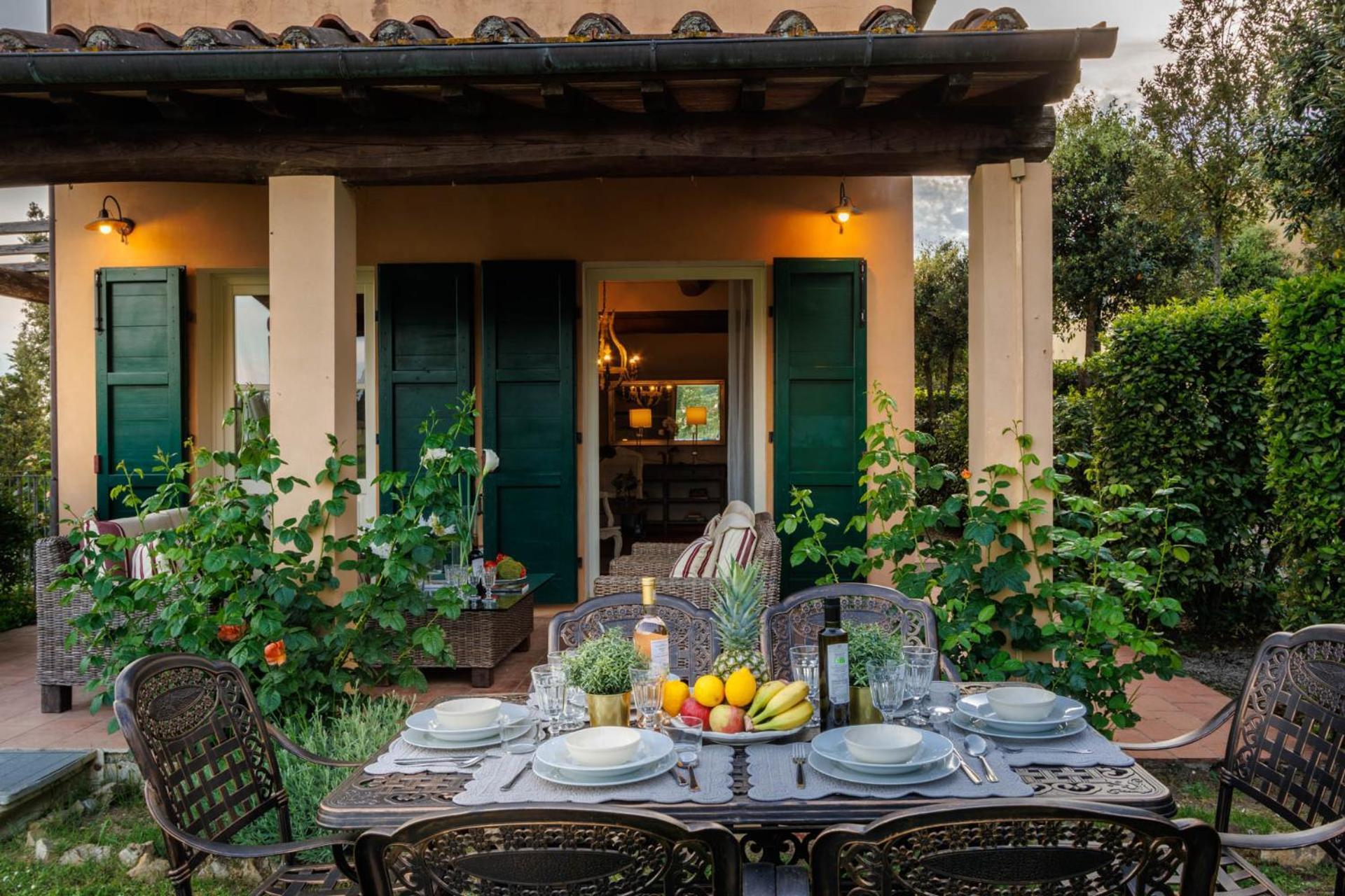 Cicale 3 Bedrooms Farmhouse With Shared Pool 루카 외부 사진