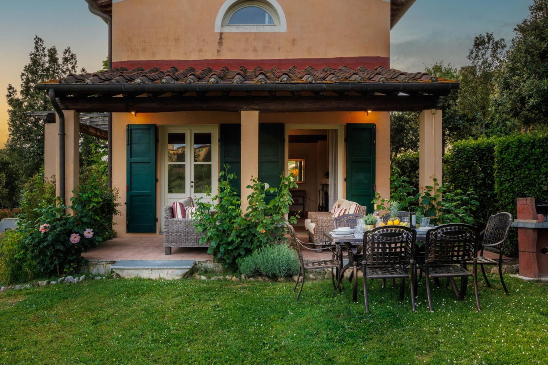 Cicale 3 Bedrooms Farmhouse With Shared Pool 루카 외부 사진